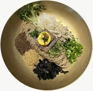 Bibimbap food, plated PNG with transparent background, real photo cutout