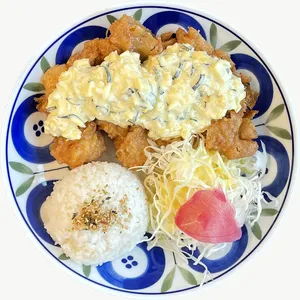 Fried rice food PNG with transparent background, real photo cutout
