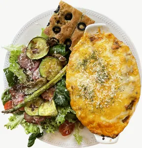 Omelette salad food PNG with transparent background, real photo cutout