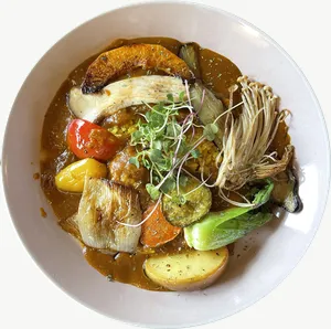 Shrimp noodle soup food PNG with transparent background, real photo cutout